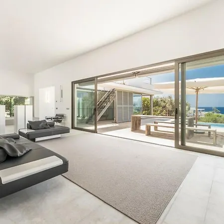 Casa Atalaia Con Piscina Privada Y Jardin Hébergement de vacances *